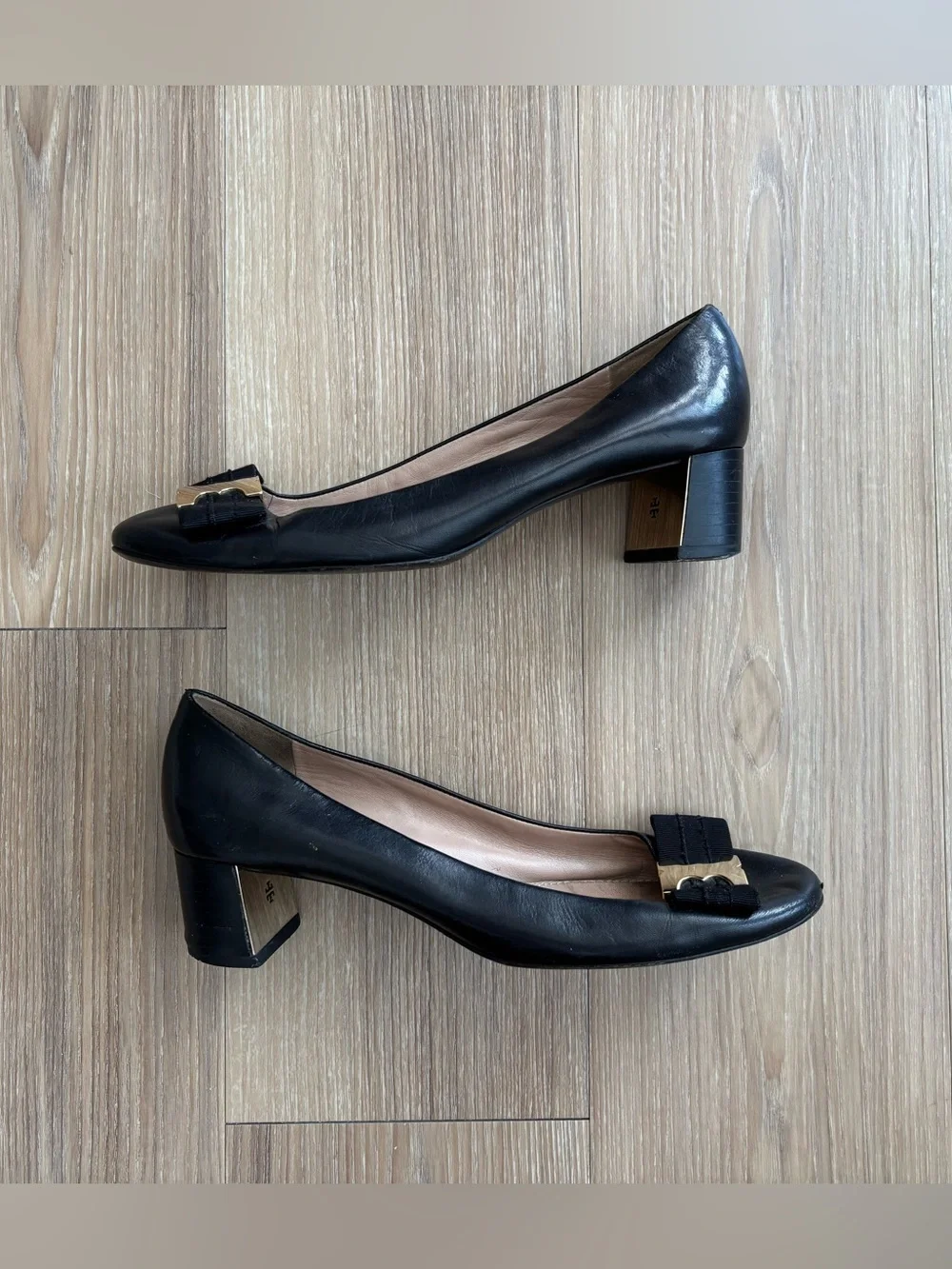 Tory Burch Heels Gemini Link Black Leather Logo Pumps Womens 8 Office Classic